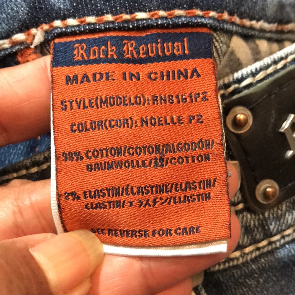 🐬 Rock Revival Noelle Capri Blue Distressed Jeans - Picture 5 of 12